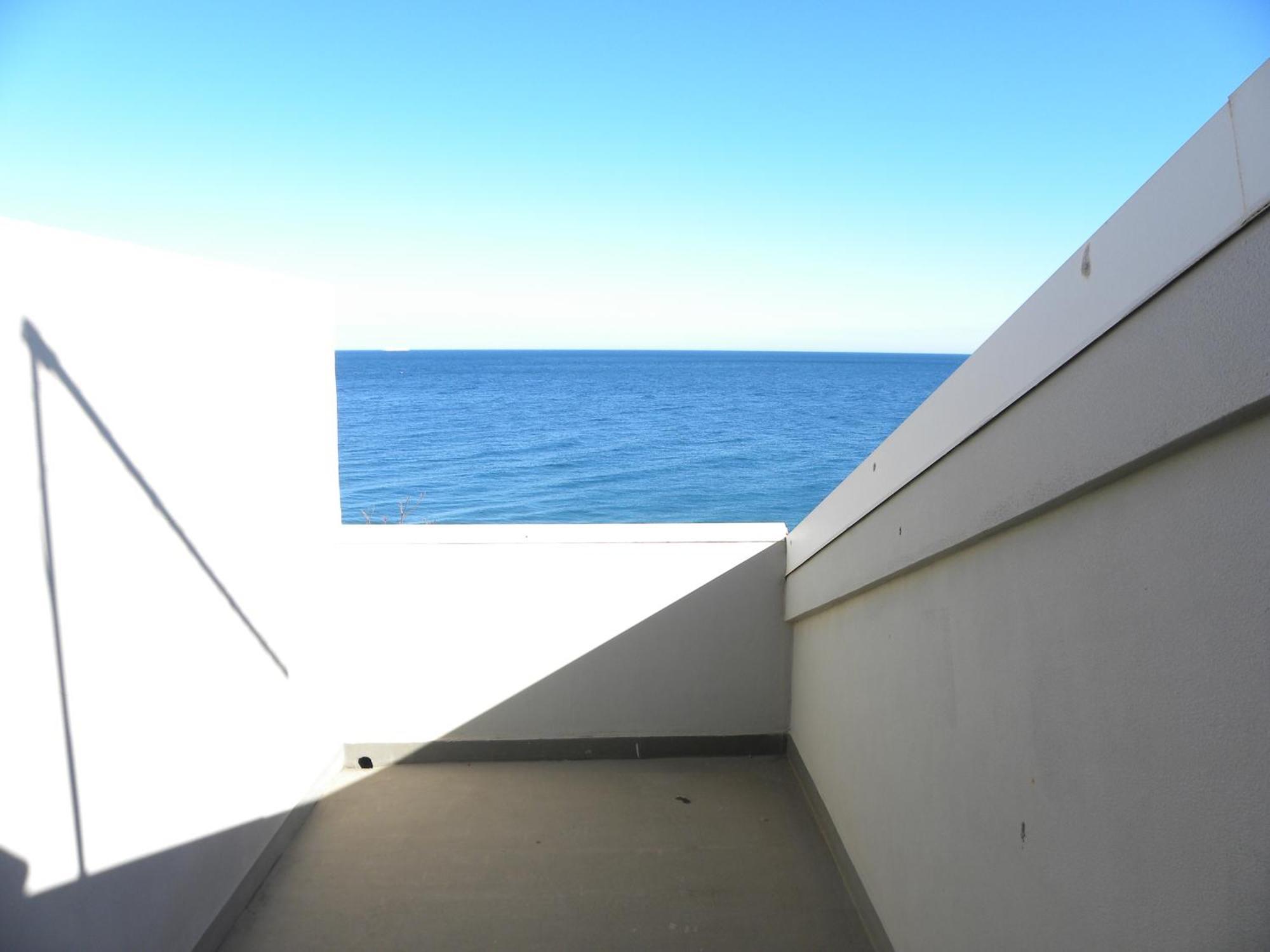 Mirone Apartment Fronte Mare Beachfront House Roccalumera Exterior foto